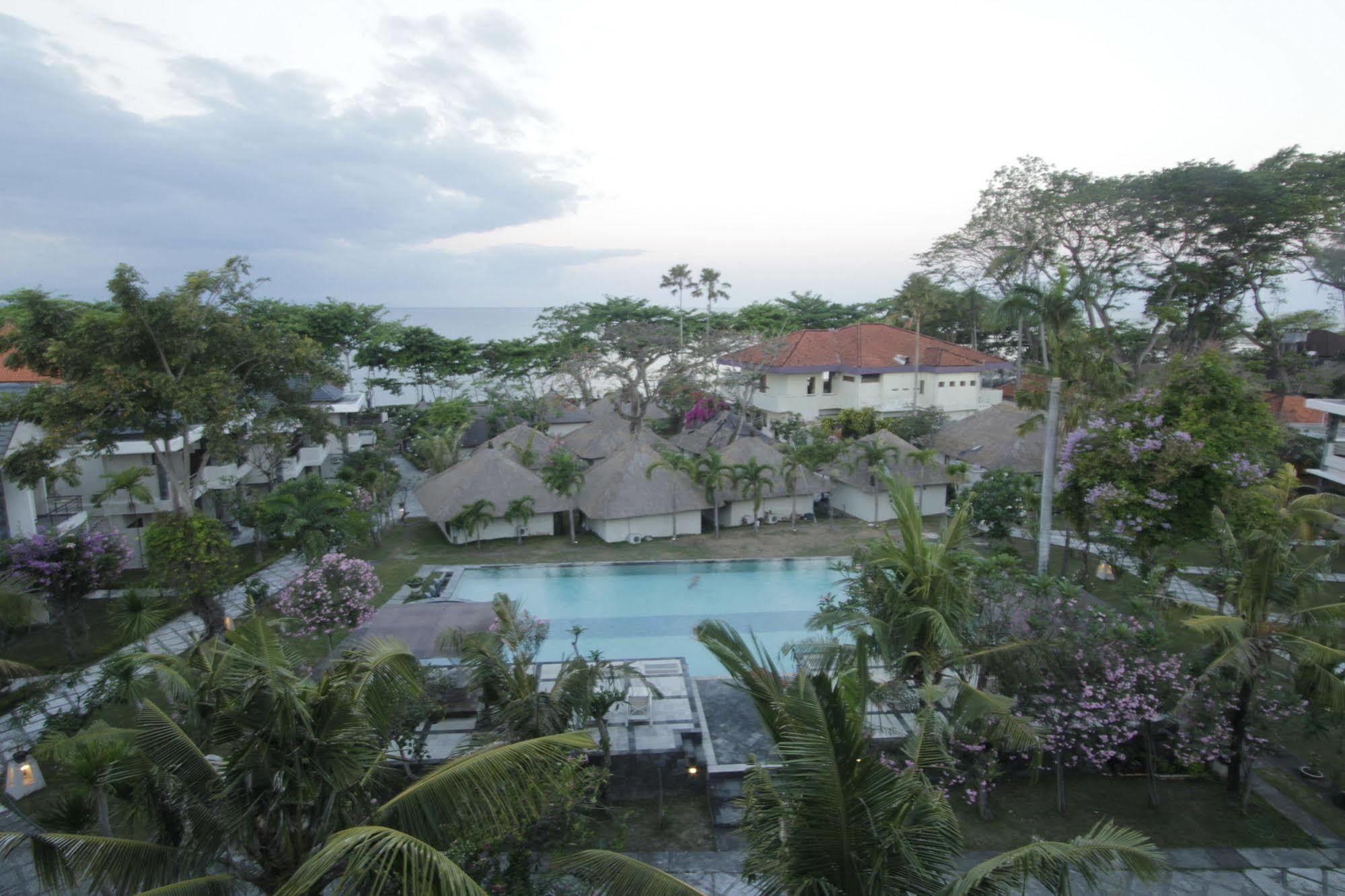 Alit Beach Resort&Villas Sanur Exterior foto