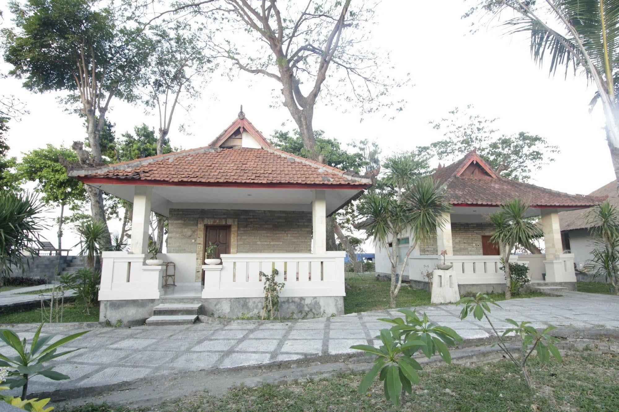 Alit Beach Resort&Villas Sanur Exterior foto